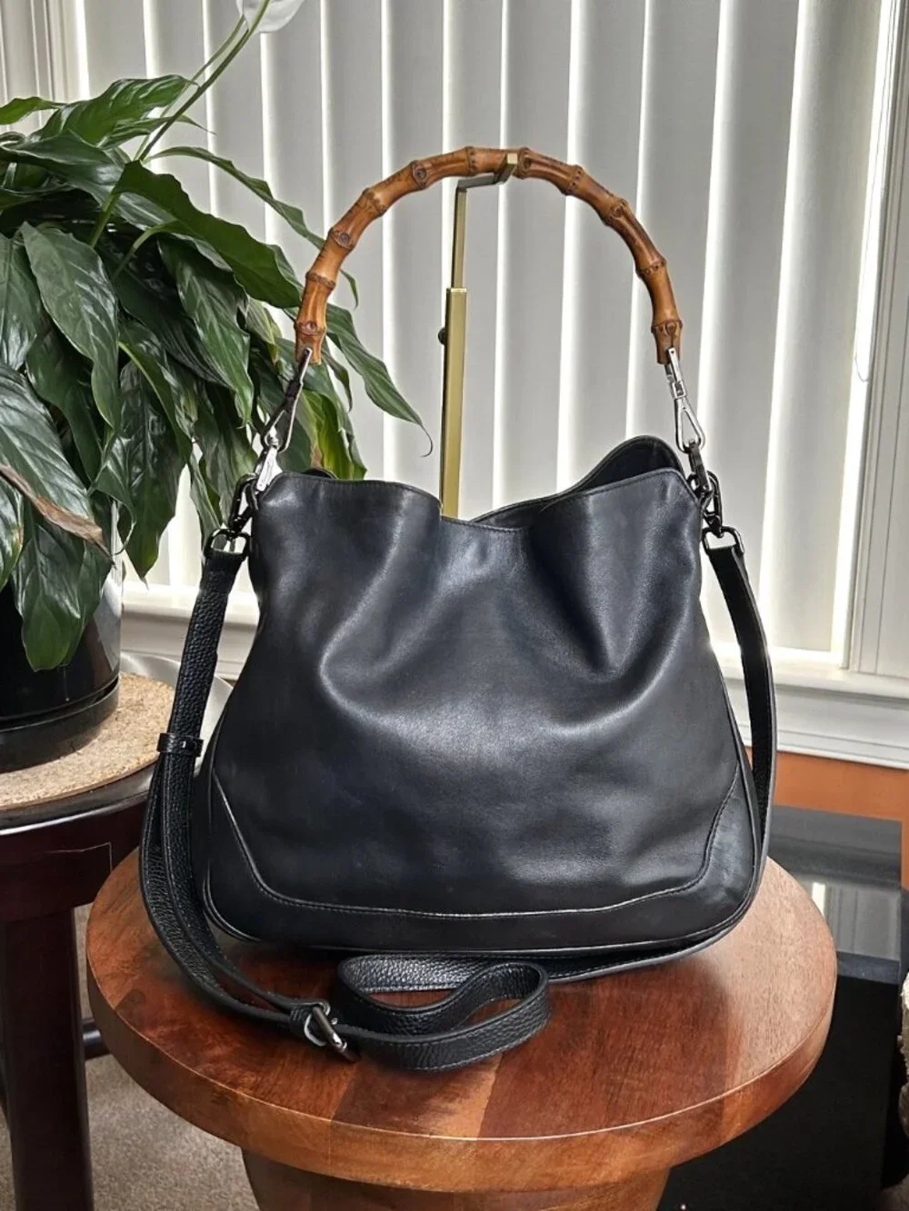 GUCCI Medium Diana Shoulder Bag, Black